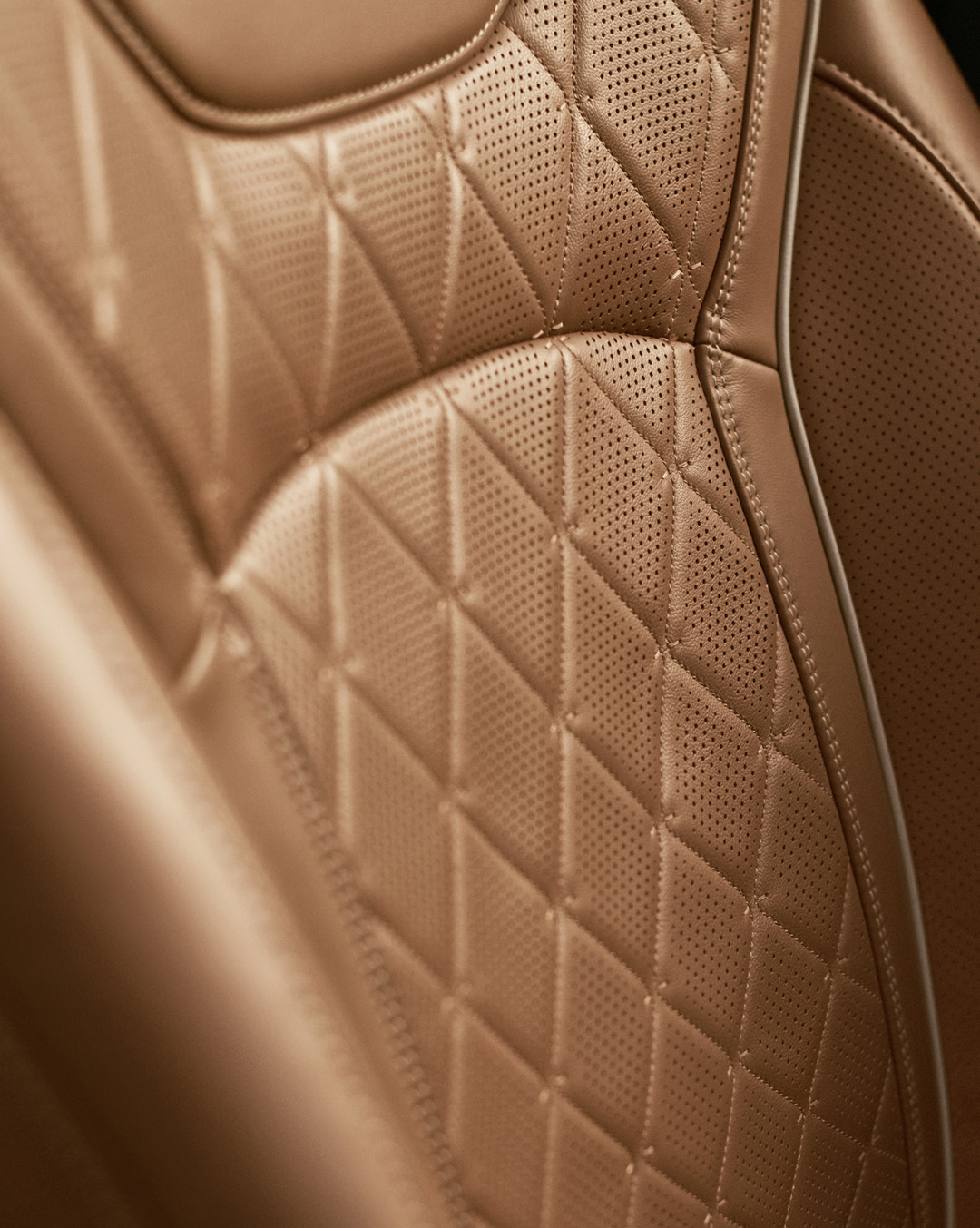 2024 INFINITI QX60 SUV seating with leather stitching